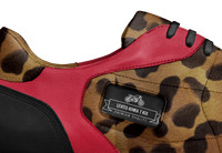 Indoor Soccer Style Stitched Shoes: Levito
