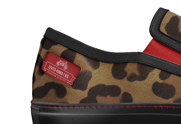 Traditional Slip-On Sneakers: Levito
