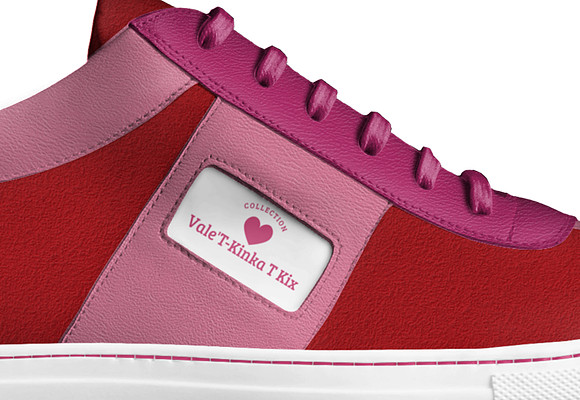 Minimal Low Top Sneakers: Vale'T