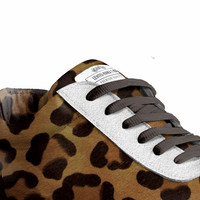 Sporty Low Tops: Levito