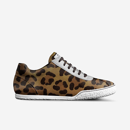 Sporty Low Tops: Levito