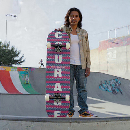 Skateboard (Pink): Courage