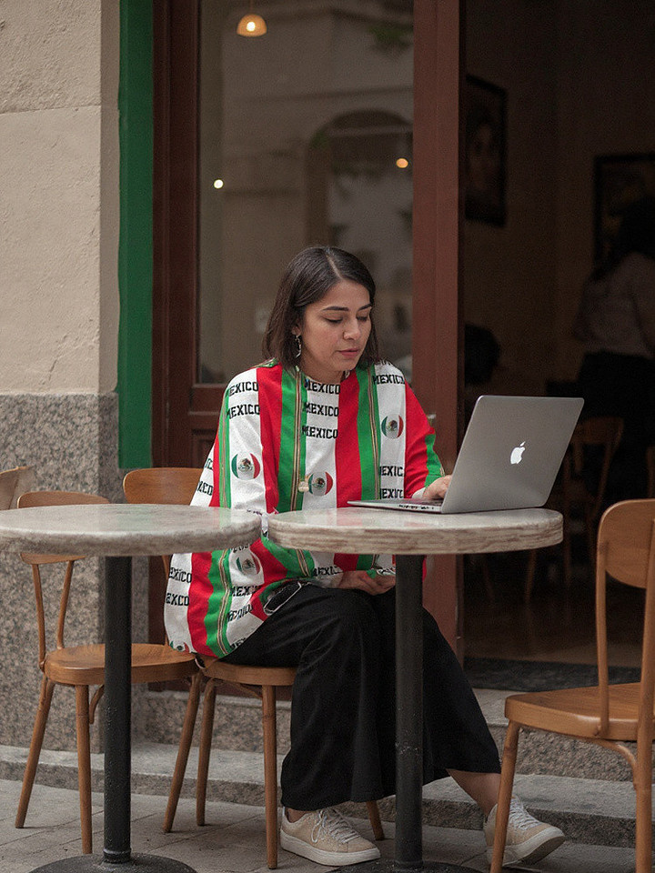 Scarf-Hijab-Sarong: Mexico