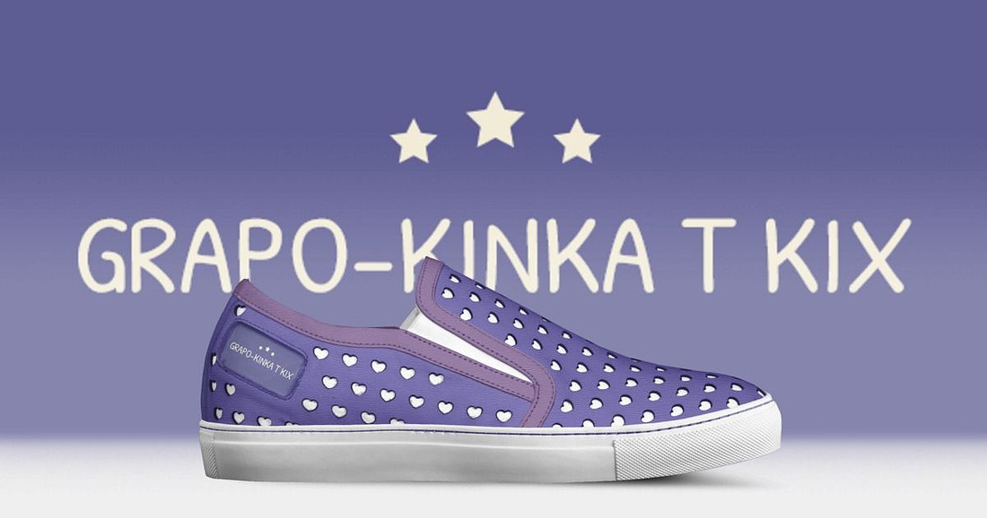 Heart Slip-On Shoes: Grapo