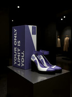 Grapo: Ankle Strap Heels