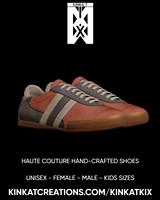 Indoor Soccer Style Striped Shoes: B3AR