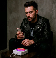 #WOKE (pink): Wireless Cell Phone Charger