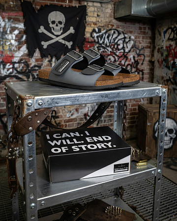 R8RZ: Belt Sandals