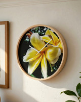 Delicate Holds True: Clock