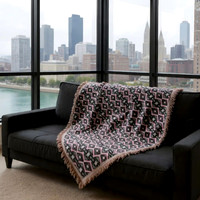 P!nkz: Throw Blanket