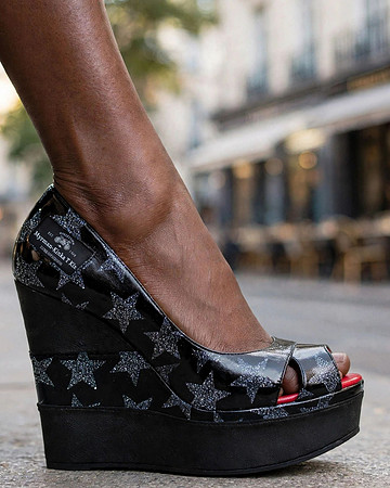 Myrman: Open Toe Wedge Sandals