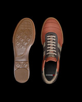 Indoor Soccer Style Striped Shoes: B3AR
