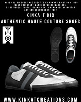 9 R8RZ: Striped Indoor Soccer Style Shoes