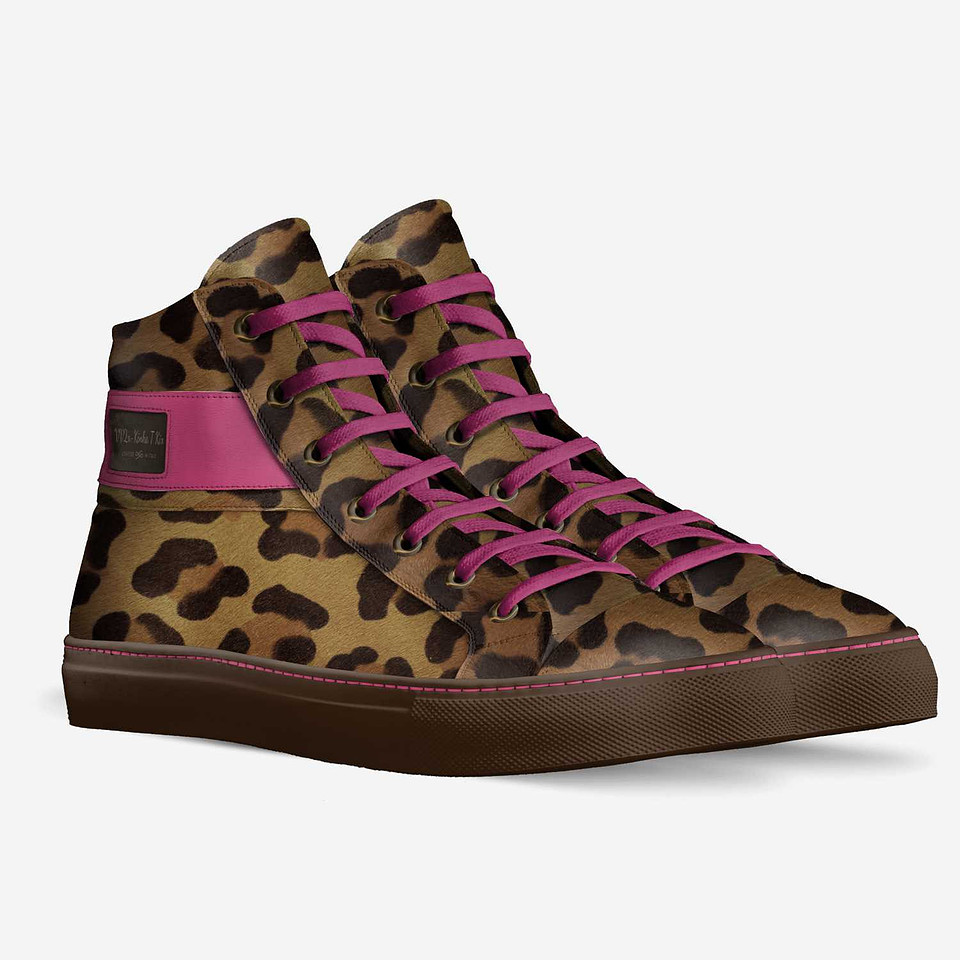 Classic High Top Shoes: VV2x Brown