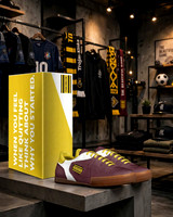 Soccer Style Stitched Shoes: Trojan