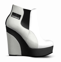($239) Wedge Ankle Boots: R8RZ