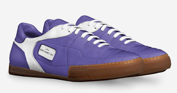 Indoor Soccer Stitch Sneakers: Grapo