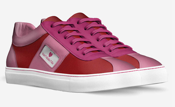 Minimal Low Top Sneakers: Vale'T